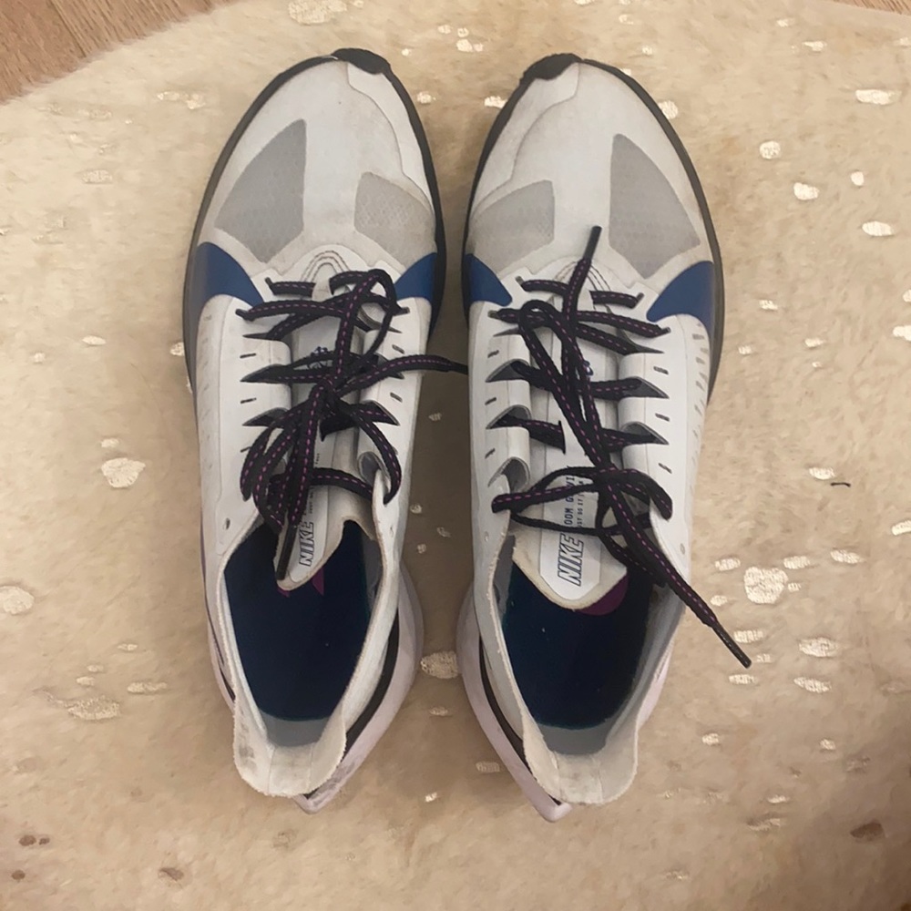 Nike zoom gravity